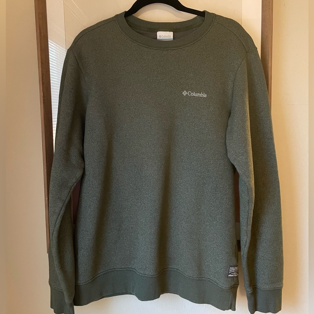 Men’s Columbia Sweatshirt - Size M - Hunter Green